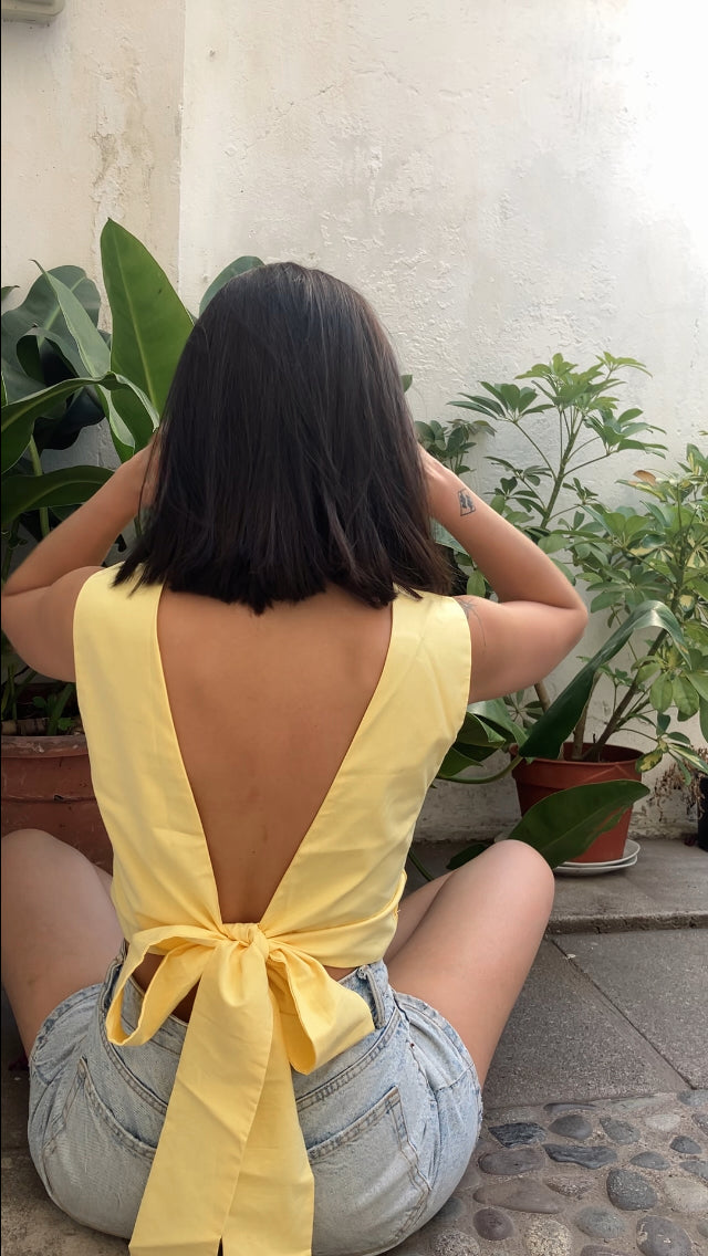 Blusa espalda abierta Amarillo