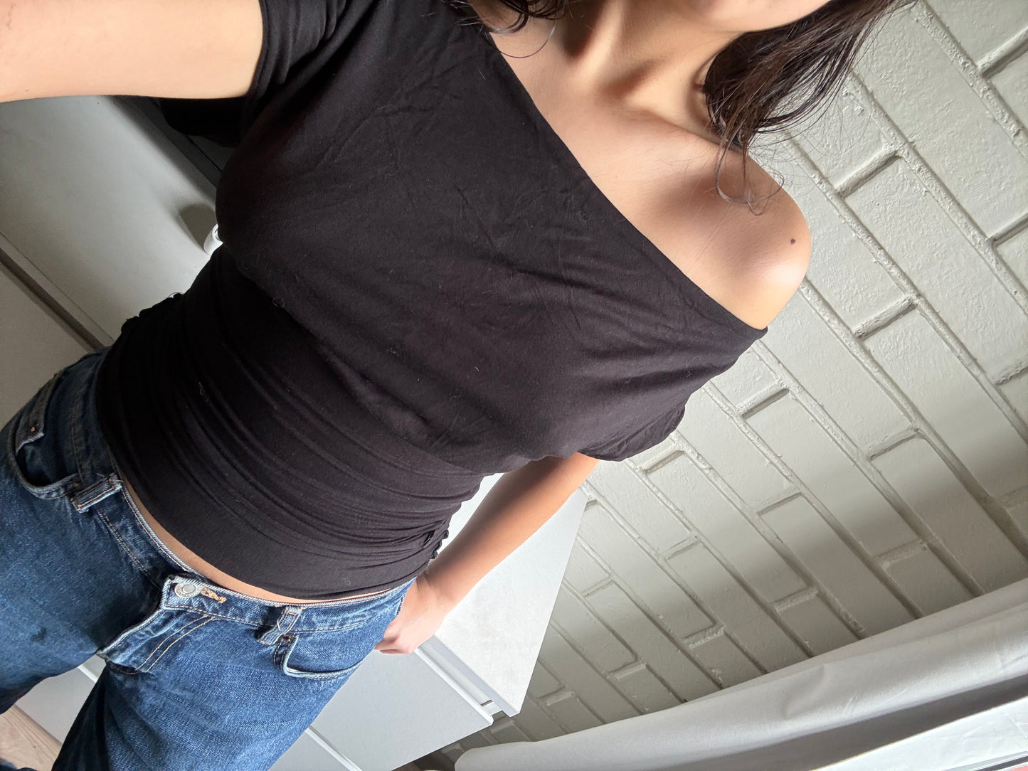 Polera asimétrica negro